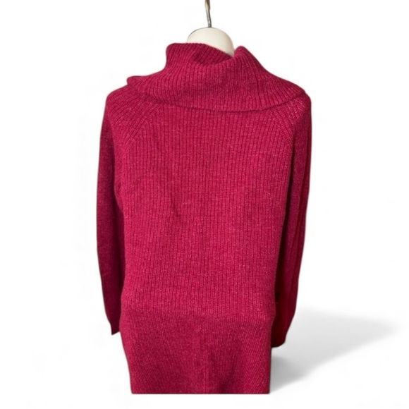 Tahari 55% Merino Wool Sweater - Size S - Picture 2 of 5